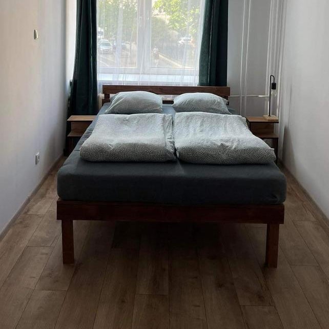 Well Apartment in Old Town Thumbnail