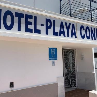 Hotel Playa Conil - Beachfront Studios & Suites