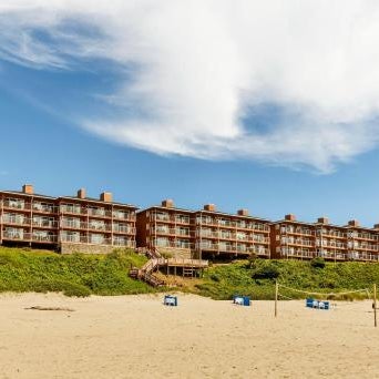 Hallmark Resort in Cannon Beach Thumbnail