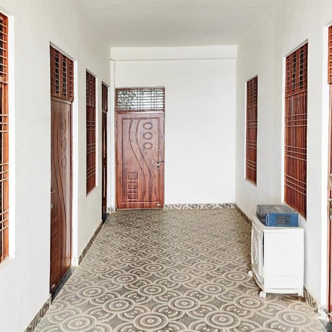 Hotel O by OYO R L PALACE