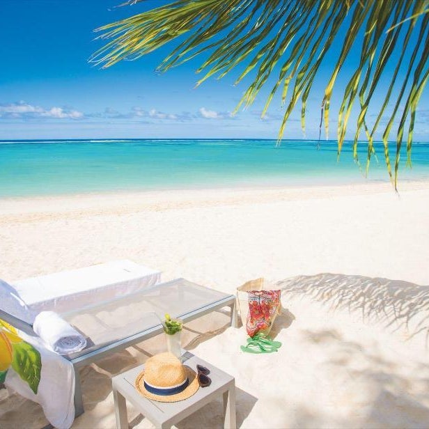 Crystals Beach Resort Belle Mare, a member of Radisson Individuals Thumbnail