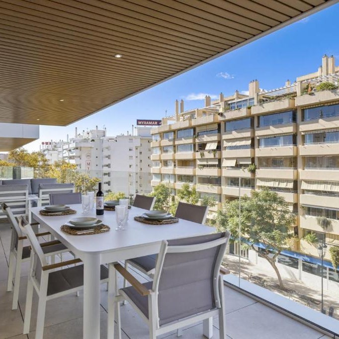 ViVi Homes - Serena Pool, Cinema, Gym & Beach