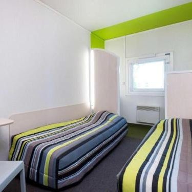 hotelF1 Evreux Sud