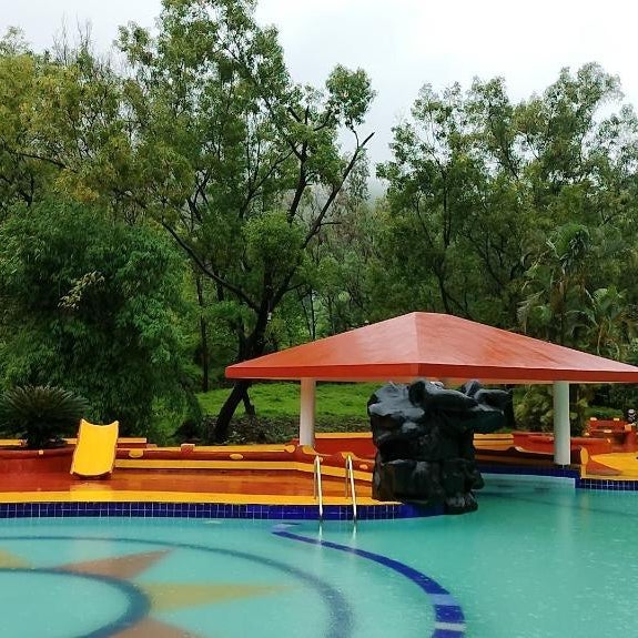 GOLDEN RESORT IGATPURI