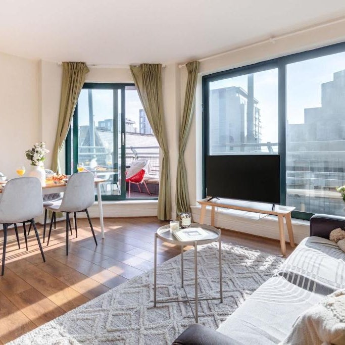 BnBNova - Tower Bridge - 1BR - St Paul's Thumbnail