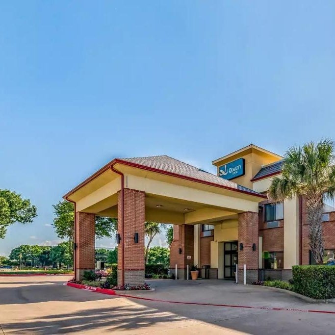 Quality Inn West Plano Thumbnail