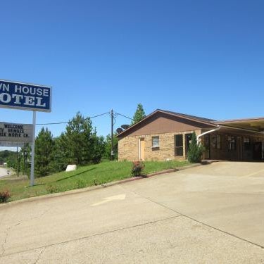 Town House Motel Thumbnail