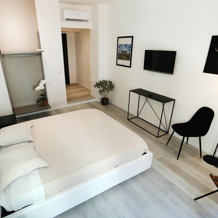 b&b boutique four rooms bari Thumbnail