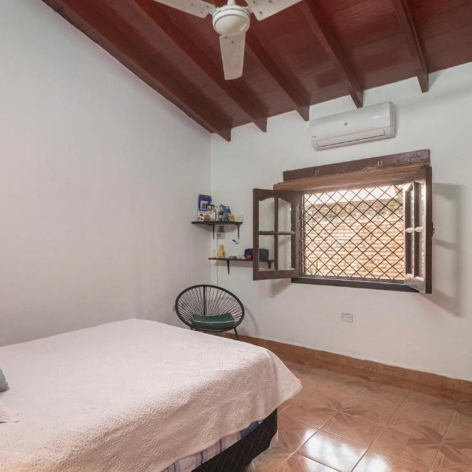 La Luqueña House Thumbnail