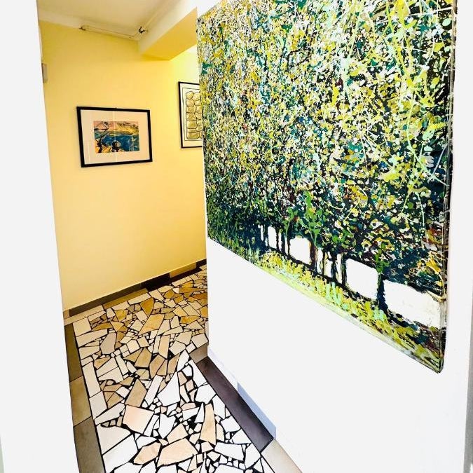HOSTEL ART & JOY
