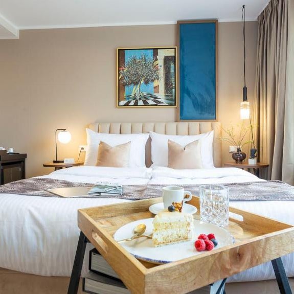 Delphi Hotel & Restaurant