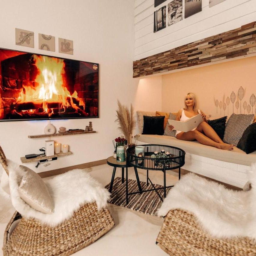 La Love Story Thumbnail