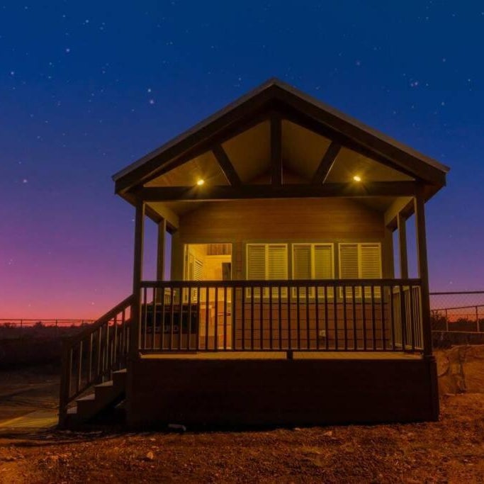 079 Tiny Home nr Grand Canyon South Rim Sleeps 8