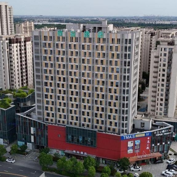 Shanghai Lotus Hotel