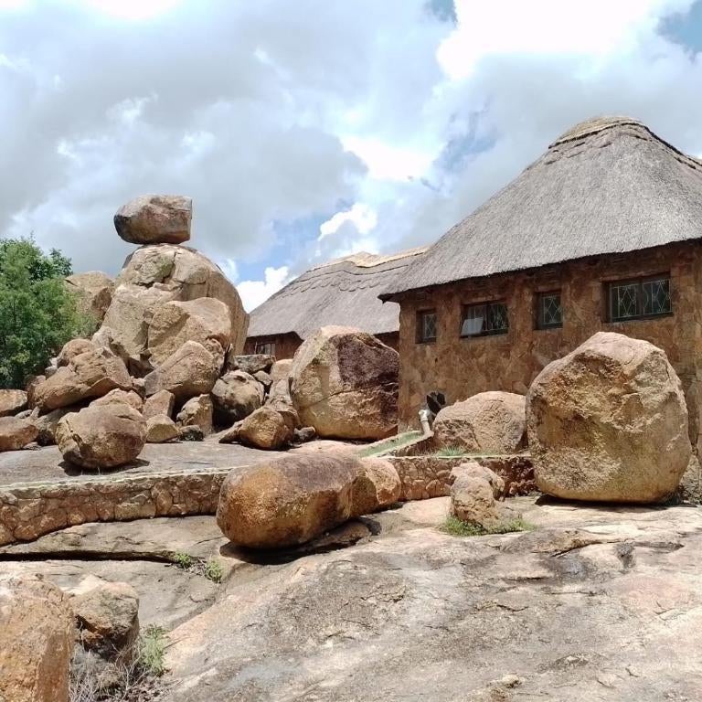 Matopo Ingwe Lodge Thumbnail