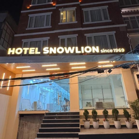 Hotel Snow Lion