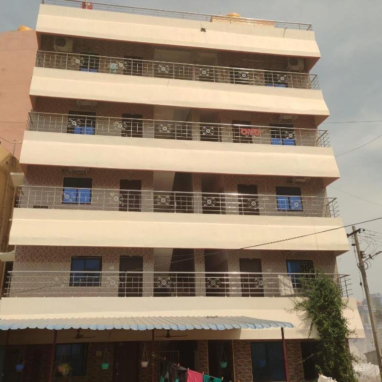 Hotel O VIT Road Vellore