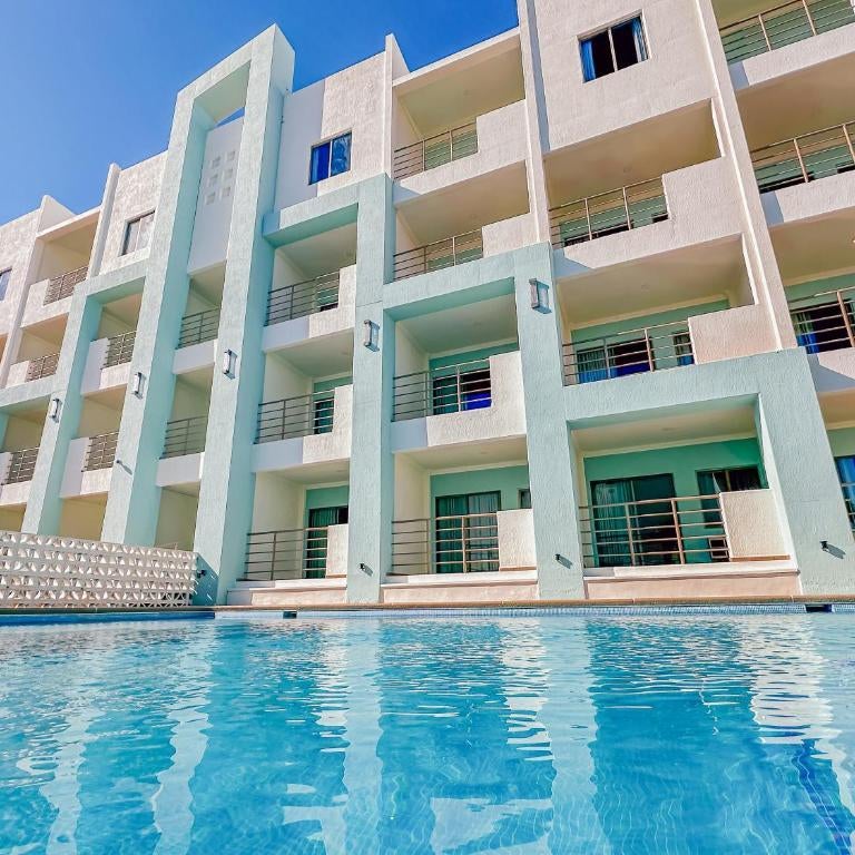 Costa Elegante Hotel & Suites Thumbnail