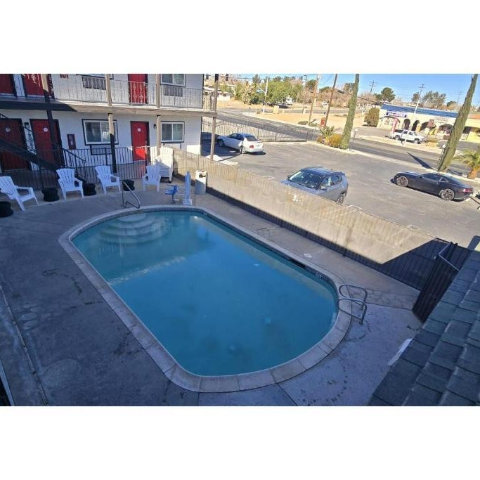 Hotel Avenida Victorville I 15 Thumbnail
