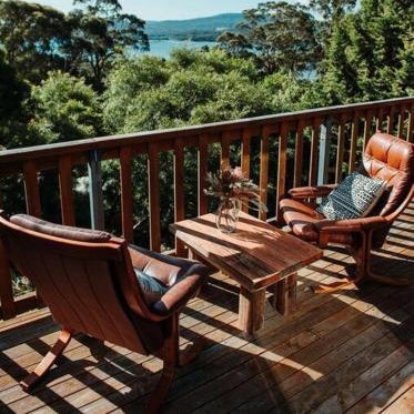 Kelp Cabin intimate, calm and restful