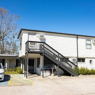 OYO Hotel Sulphur LA Hwy 90 West Thumbnail