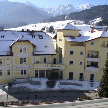 Aparthotel KRONPLATZ Luxury House