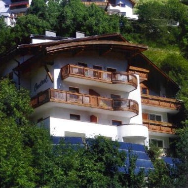 Hotel Garni Central - Zimmer - Studios - Apartments
