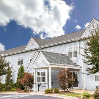 Microtel Inn & Suites by Wyndham Wilson Thumbnail