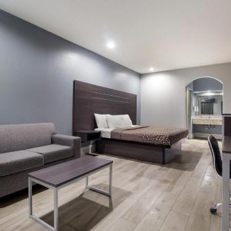 Americas Best Value Platinum Inn & Suites Thumbnail