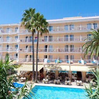 Universal Hotel Bikini