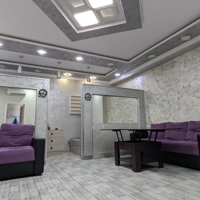 One-Bed Heaven Near the Airport with Netflix & Self Check-in Thumbnail