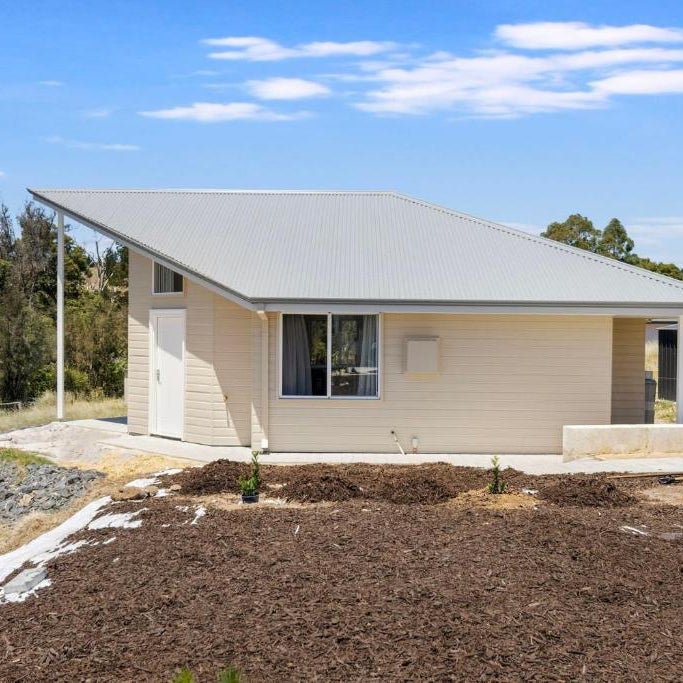 Hill View Cottages - Sail B