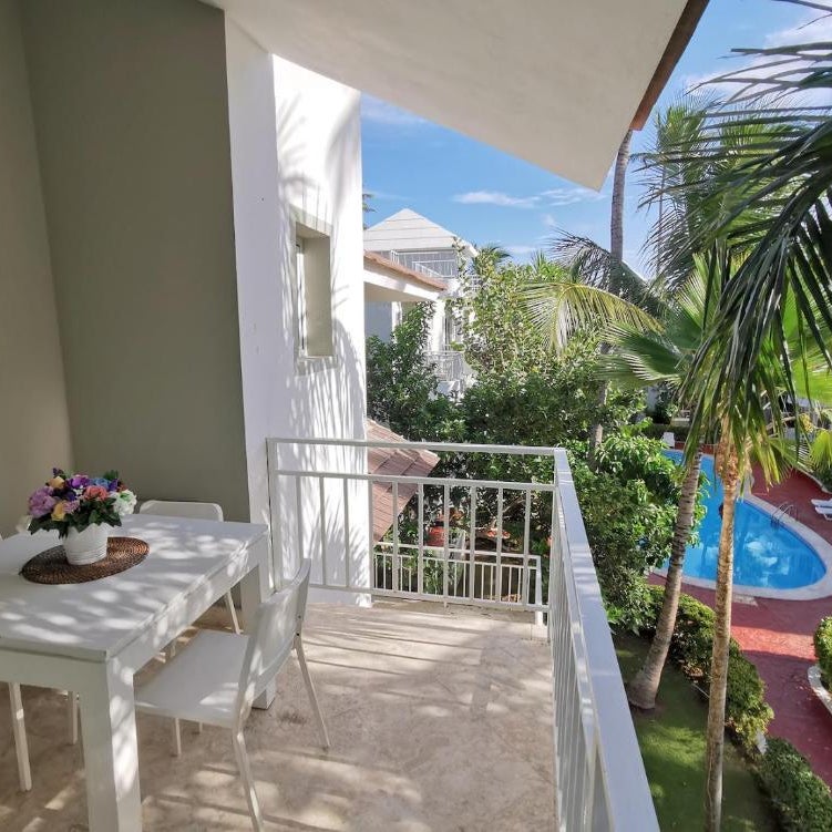 DUKASSI SUITES ROOFTOP POOL - BEACH CLUB and SPA - playa LOS CORALES Thumbnail