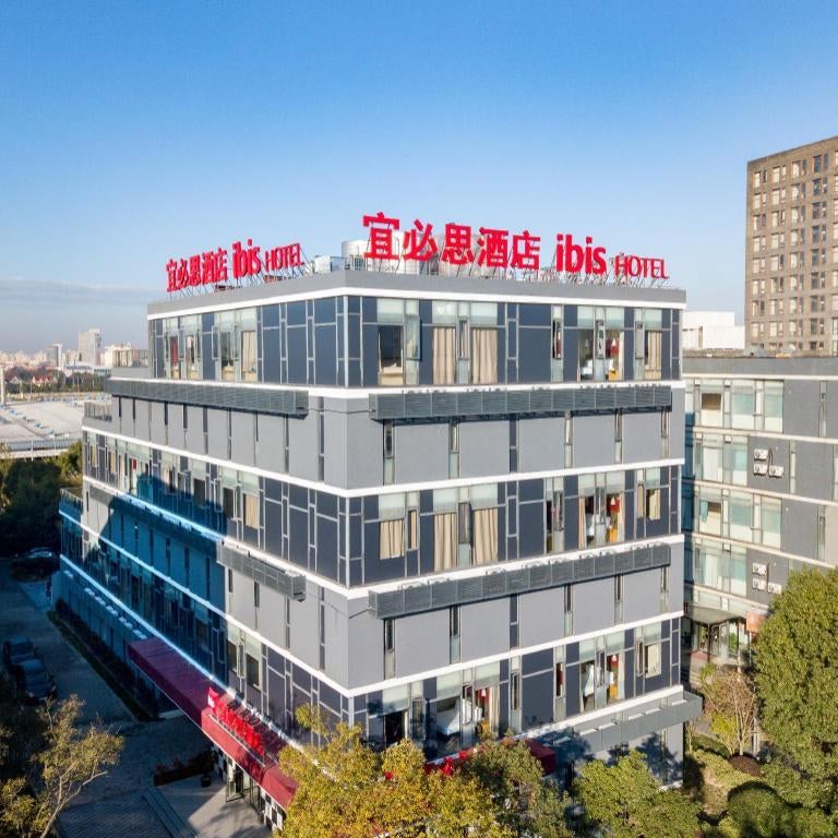Ibis Shanghai International Tourism Resort Xiupu Road Hotel