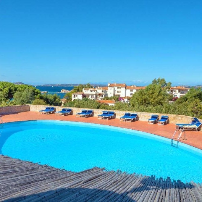 Renew Terrace F with Swimming Pool 70m from the Beach