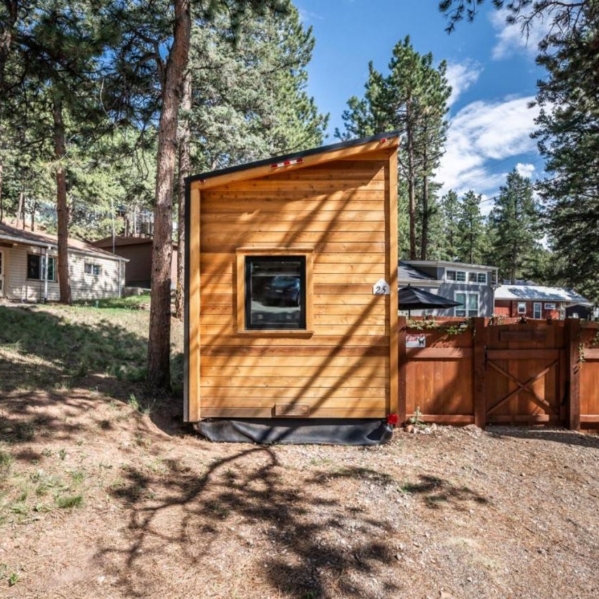 Luxury Glamping Tiny Haven, Firepit & Grill Thumbnail