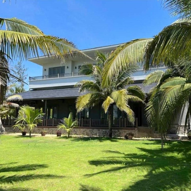 ZEN Resort Villa - Beach and Garden