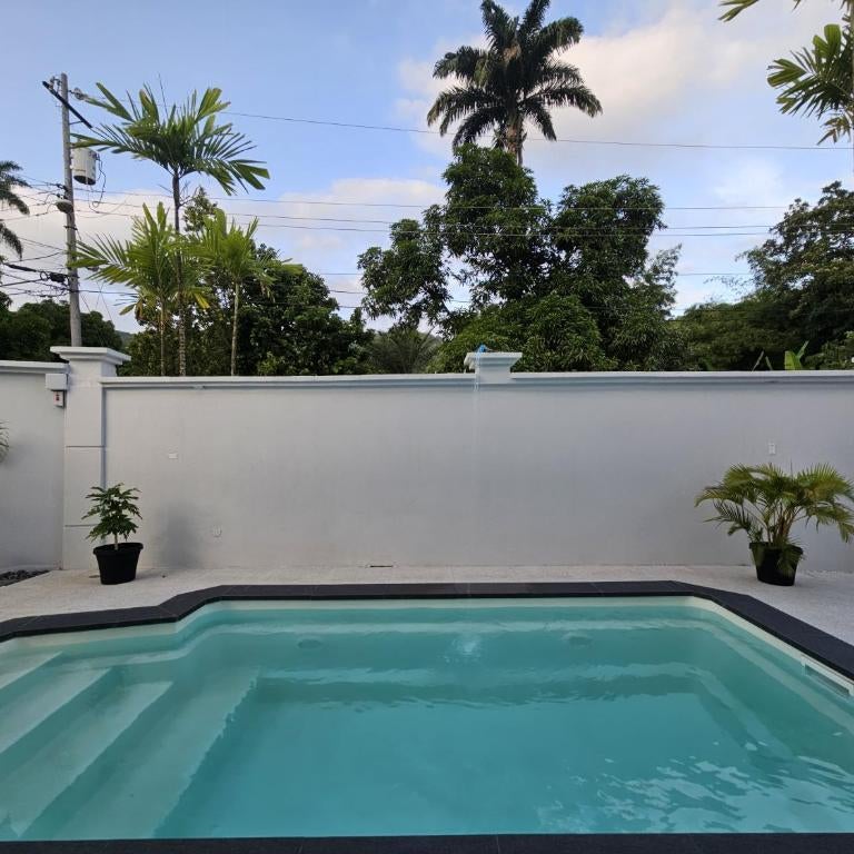 Riverside Poolside Apartment Thumbnail
