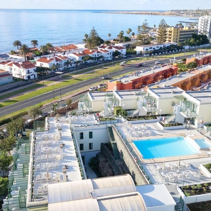 Salt Apartments Green Ocean