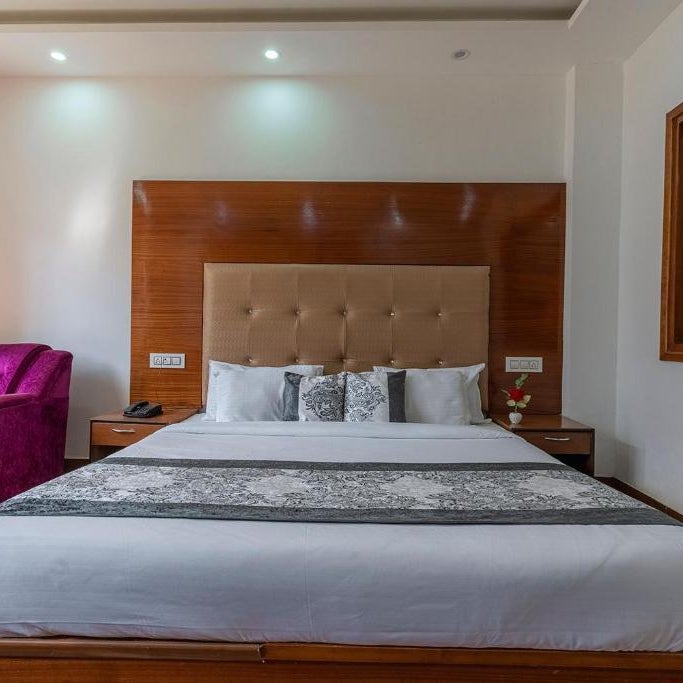 Hotel Smart Premier -Delhi Airport