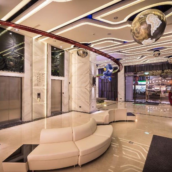 Guide Hotel Taichung Ziyou Thumbnail