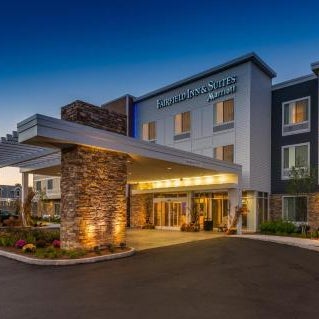 Fairfield Inn & Suites by Marriott Plymouth White Mountains Thumbnail