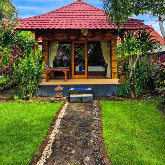 Wadon Menjangan homestay Thumbnail