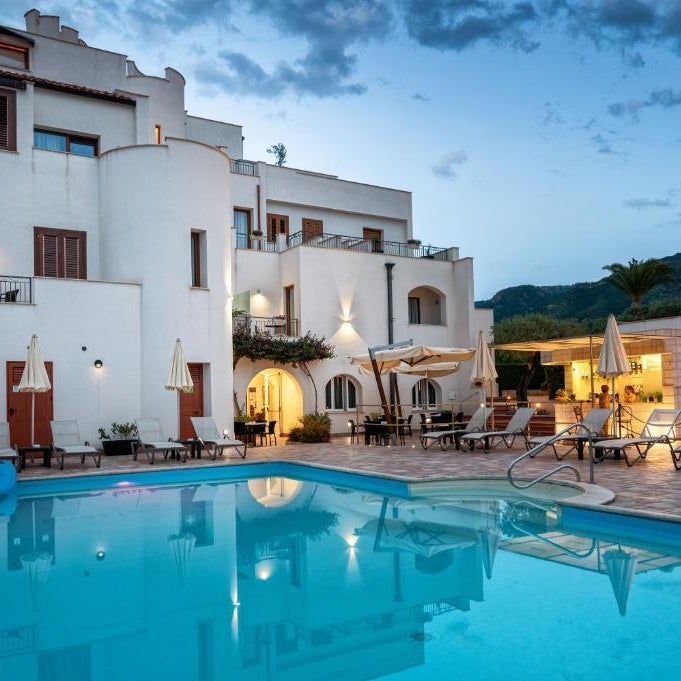 Hotiday Cefalù Mazzaforno Thumbnail