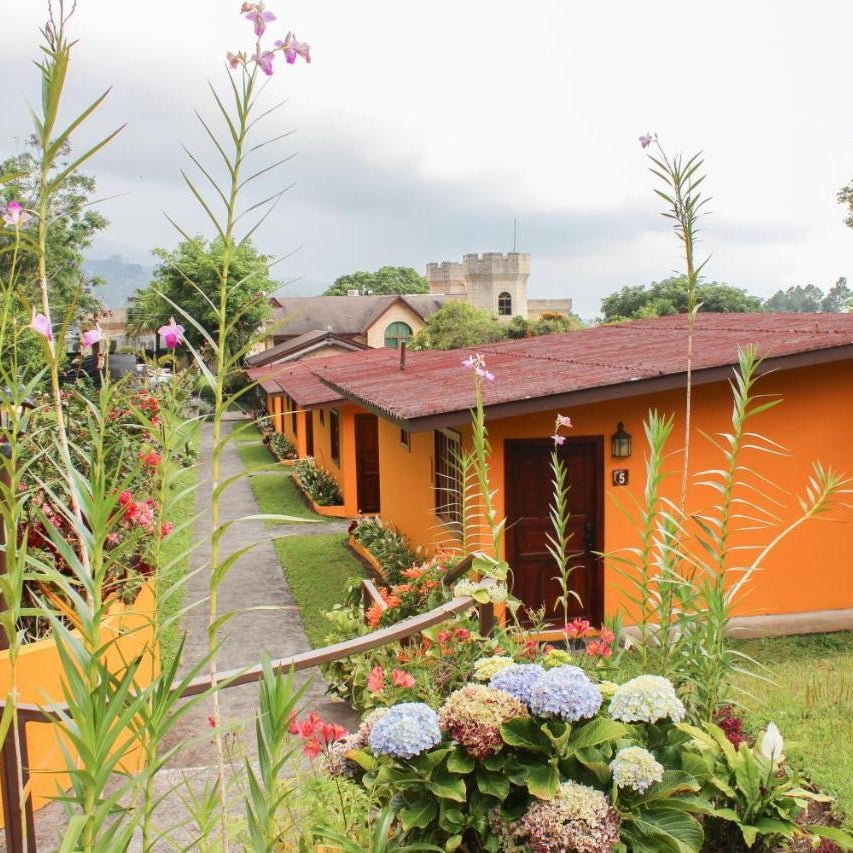 El Santuario Ecolodge Thumbnail