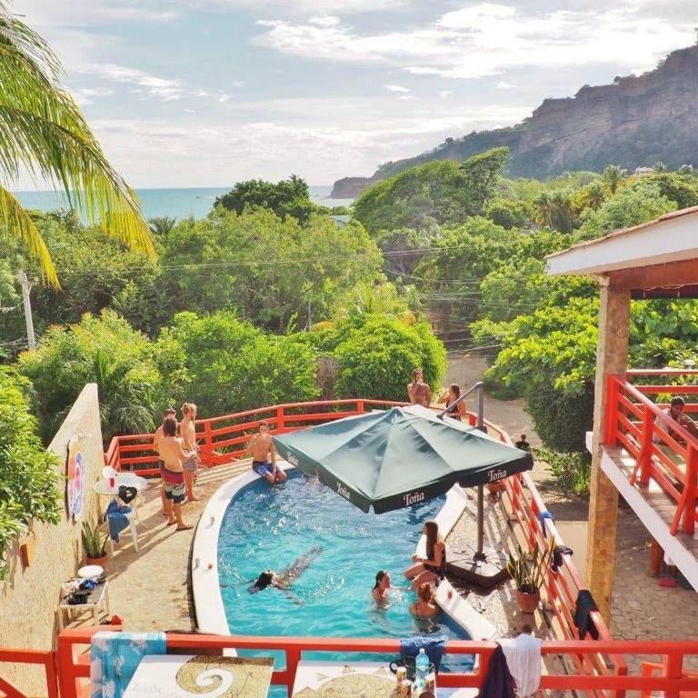 Hola Ola Hostel Thumbnail