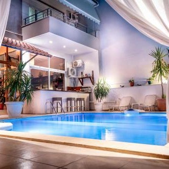 Kipos Resort