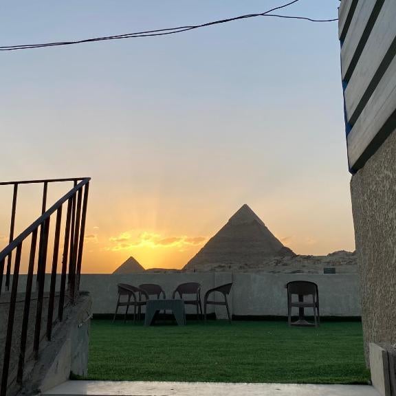 Isis Pyramids view inn