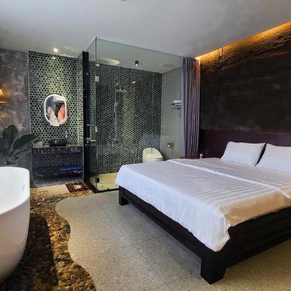 Rumi Hotel Thumbnail