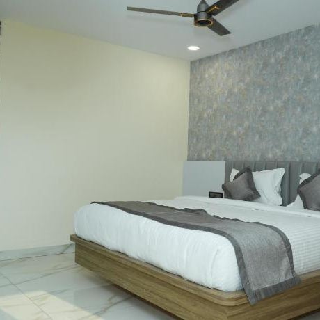 HOTEL PHOENIX GRAND